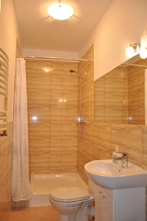 Pokoje Goscinne Mizera Kudowa-Zdrój Habitación foto